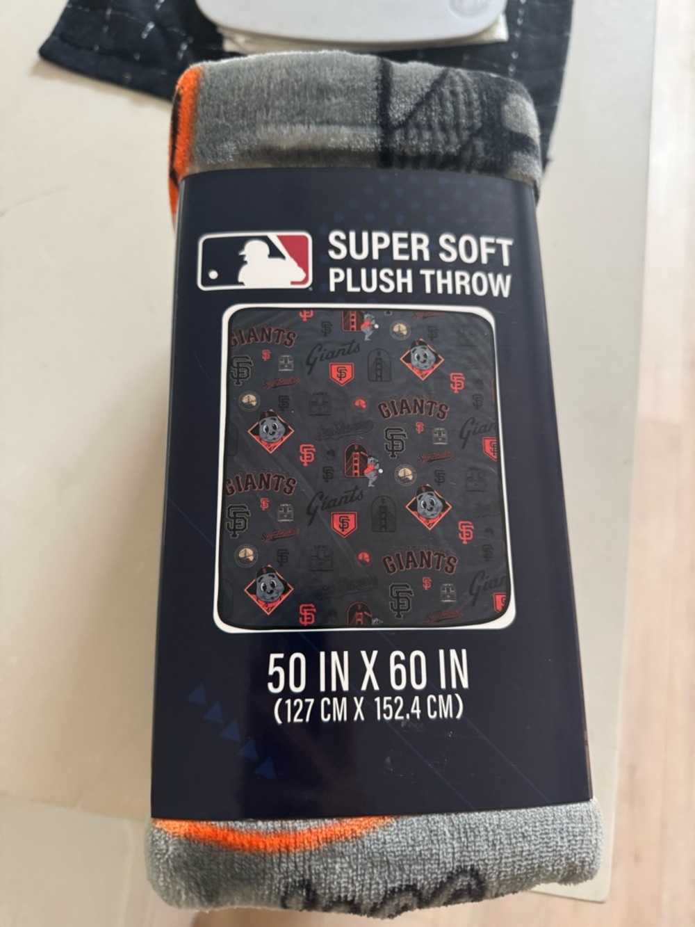 LSF GIANT BLANKET/super soft plush throw NEW